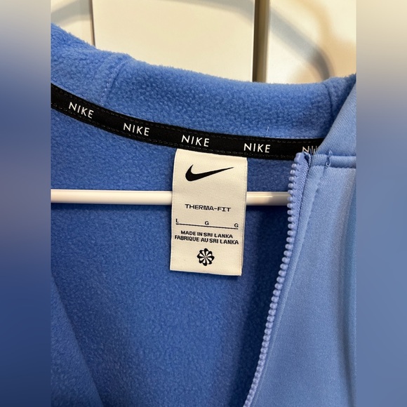 Nike Jacket - Picture 5 of 5